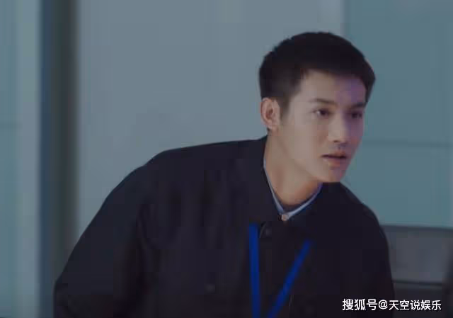 《許你萬家燈火》林奇黑歷史被曝出，孟曉薇退避三舍，葉啟辰：活該