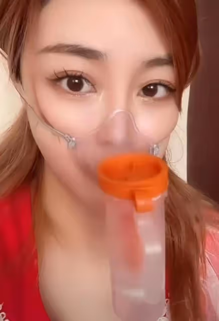 辛巴妻子:深夜發視頻求助,自己病情越來越嚴重,每周要換兩次血