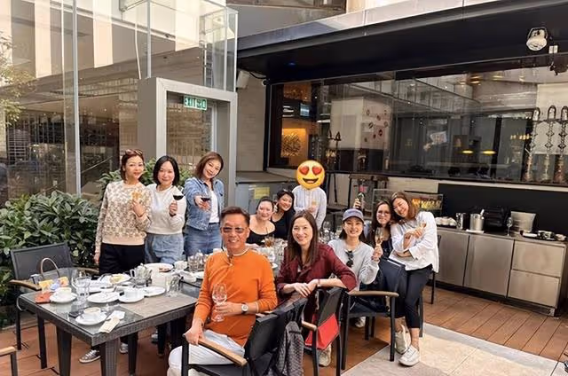九十年代港姐聚會曬合照！有人躋身商界做女強人，有人靠商演度日