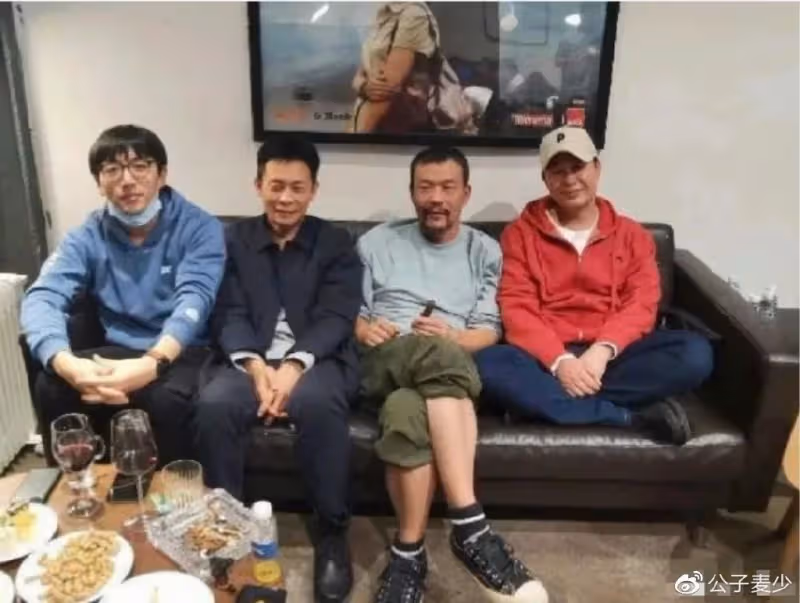 從「張譯事件」到朱軍事件,網上有一種畸形文化,正在野蠻生長