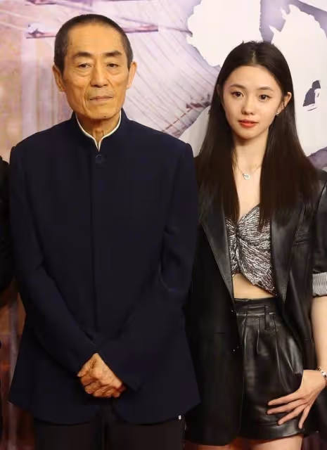 想看人數不足1萬，預測票房2.5億，吳京也救不了成龍新片？