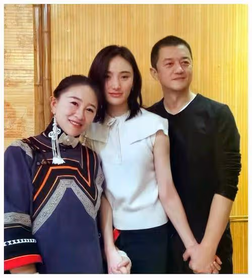 海哈金喜無修圖曝光好顯老，網友說比不上王菲，李亞鵬笑了
