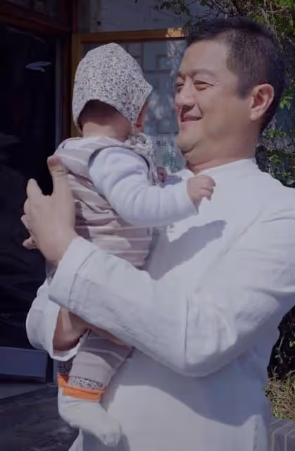 海哈金喜無修圖曝光好顯老，網友說比不上王菲，李亞鵬笑了