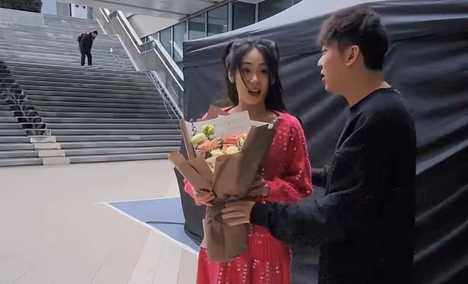 沒明星相卻硬捧的關係戶:孫儷妹妹被罵太醜,吳剛兒子被批演技差