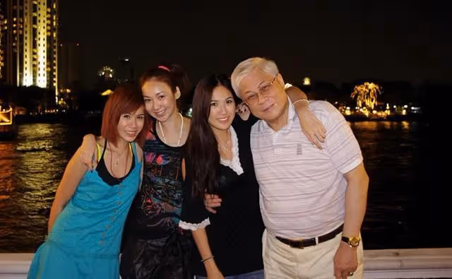 知名富豪莊寶設靈!喪事將一切從簡,倆明星女兒難掩哀傷