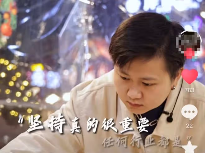 女歌手在英國賣燒烤年入百萬,一年內換兩輛車,直言賣燒烤更賺錢