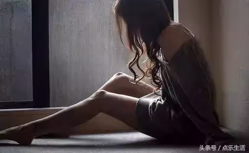 我背著老公懷了情人的孩子，正在煩惱時，老公傳來一則訊息，讓我笑了!
