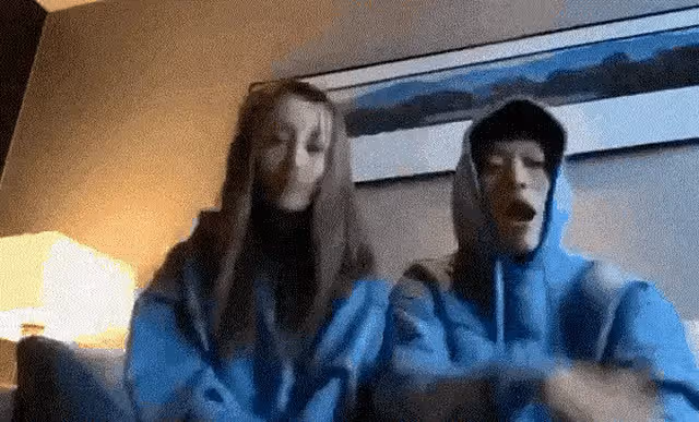 41歲李小璐過節曬照,網友惡意滿滿,評論區堪比車禍現場!