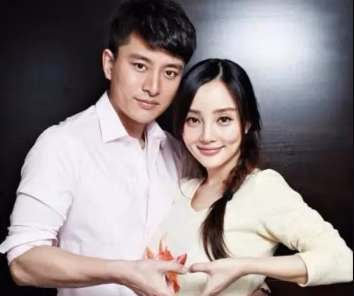 41歲李小璐過節曬照，網友惡意滿滿，評論區堪比車禍現場！