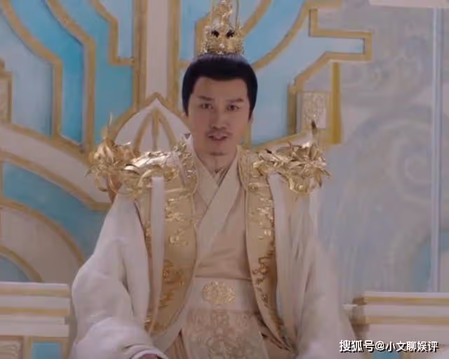 《星落凝成糖》結局：天后掌權廢帝，胡荽捨命復活青葵，有琴化為碎片