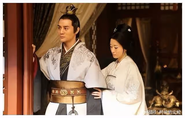 又來了,蔣雯麗新劇被網友差評,母女相差僅8歲