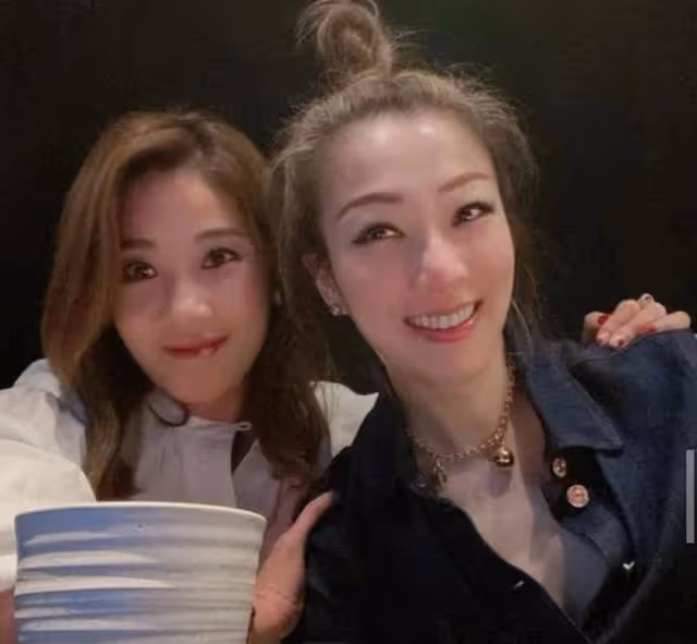 幸福少奶奶！前港姐曬近況超凍齡，曾與同屆亞軍爭嫁豪門轟動一時