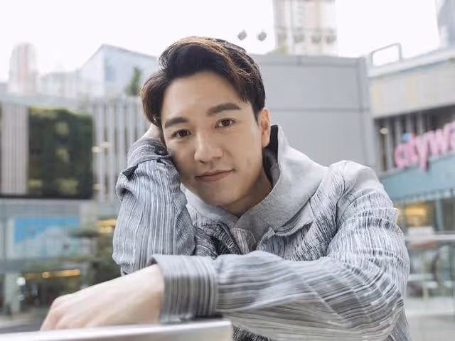 TVB知名帥氣小生正式上位!新劇做男主角,因不雅視頻一度遭雪藏