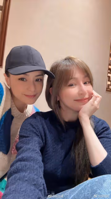 夢幻聯動!阿嬌賈靜雯罕見同框,與王心凌陳若儀等小聚全是美女