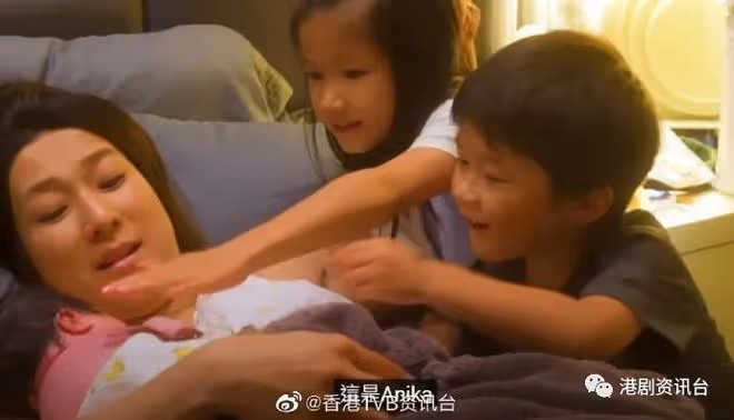 鍾嘉欣家中浴缸分娩過程曝光!向准媽媽派定心丸減輕恐懼