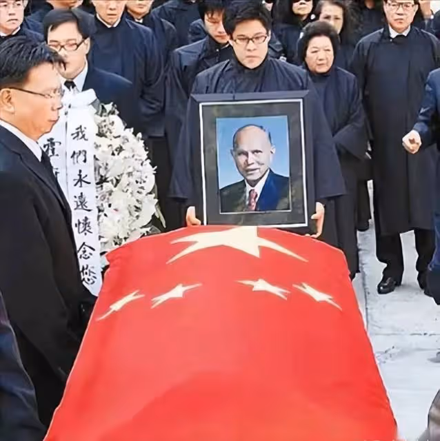 香港豪門兩大精英:霍啟剛走仕途初見鋒芒,鄭志剛在商界叱吒風雲