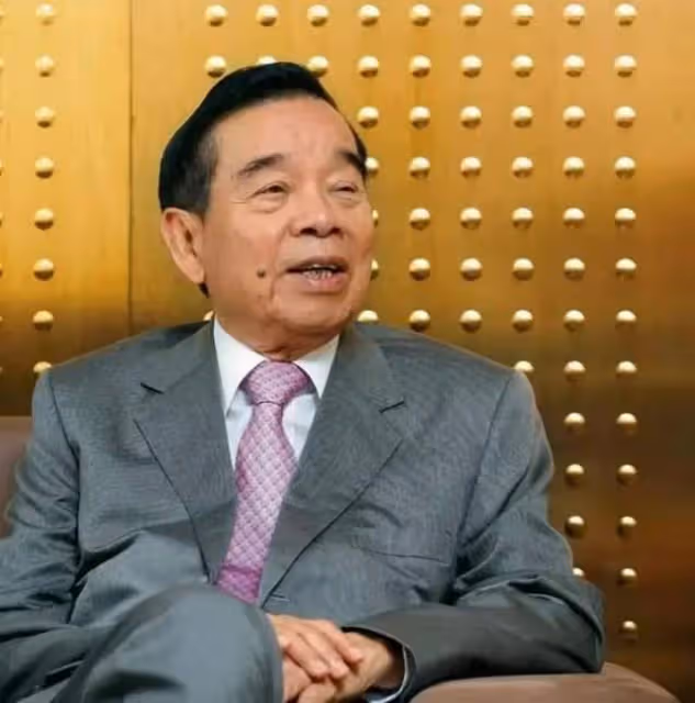 香港豪門兩大精英:霍啟剛走仕途初見鋒芒,鄭志剛在商界叱吒風雲