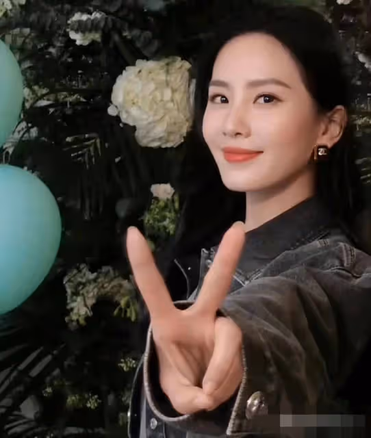 劉詩詩生日吳奇隆的行為再曝婚變，4個巧合讓人不得不懷疑