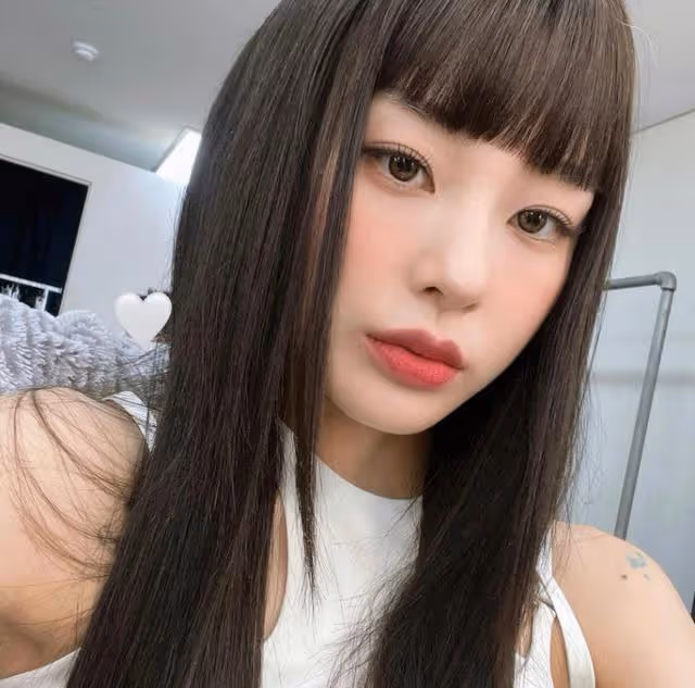 頂級人氣美女爭議後消失是忙著打官司要錢？大好星途被自己作沒