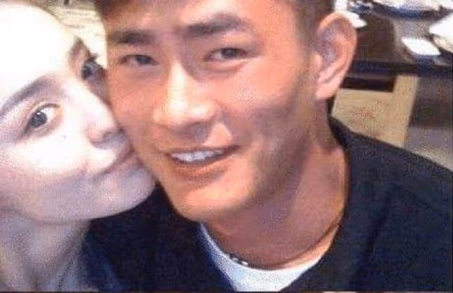 靠顏值走紅的娜扎，被三個前任曝出私人照片，被稱圈中渣男收割機