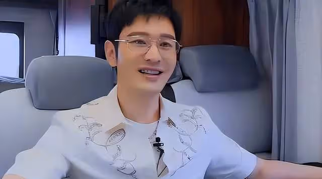 看了8集《榮耀2》才明白,曾經黃曉明對宋慧喬的評價,至今一語中的
