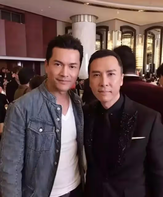 呂良偉練功動作吃力,皺紋暴露真實年齡,臉浮腫僵硬被指醫美過度