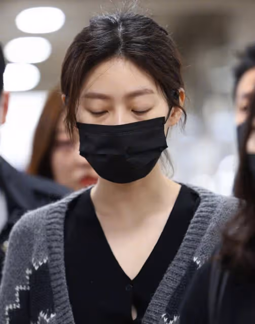 金賽綸曬打工照,想證明自己生活艱辛,卻被韓網友吐槽:衛生太差