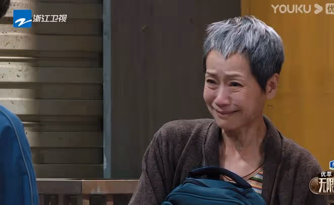 《超越班》收官,同樣是影后,葉童教科書級演技,惠英紅用力過猛