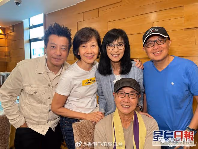 身材日漸消瘦粉絲憂心健康!73歲TVB老戲骨精神奕奕為愛犬切蛋糕慶生