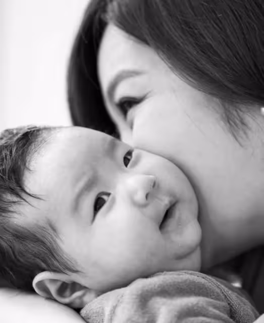 高梓淇前妻蔡琳罕曬兒子童年照,寶寶四肢肉嘟嘟,長得又小又成熟