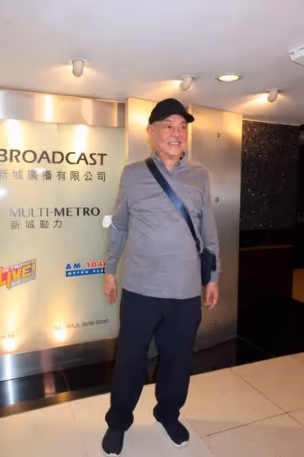 73歲TVB老戲骨顏國梁近照曝光,因患癌瘦成皮包骨,撐病軀賺外快