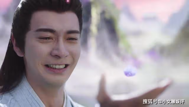 《星落凝成糖》結局看似很圓滿，實則是個悲劇，雙生花未化成人形