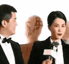 李亞鵬得新冠看到他妻子的行為,才懂他為啥評價王菲是個傳奇