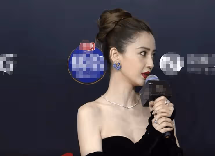 黃曉明亮相一身行頭被嘲像小矮人，跟baby離婚他又回到自己的怪圈