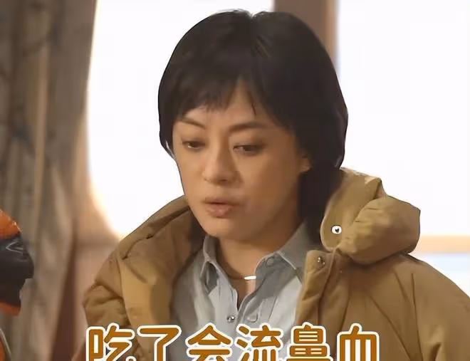 多多讀錯字後,黃磊孫莉評論區淪陷,鄧超孫儷也躺槍被罵太愛裝