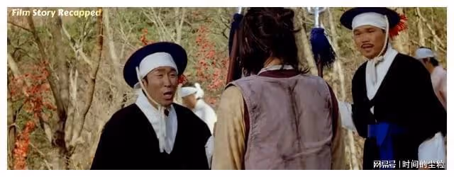 全村寡婦到他家門口排隊