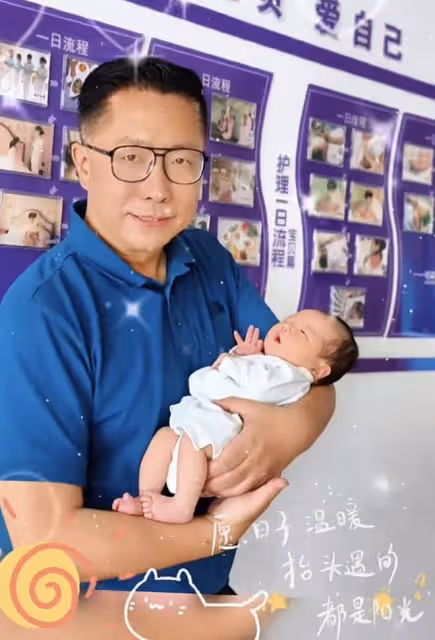 李陽喜得愛子後曬一家四口全家福,新婚妻子疑為二婚且帶了個女兒