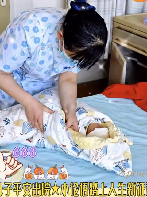 李陽喜得愛子後曬一家四口全家福,新婚妻子疑為二婚且帶了個女兒