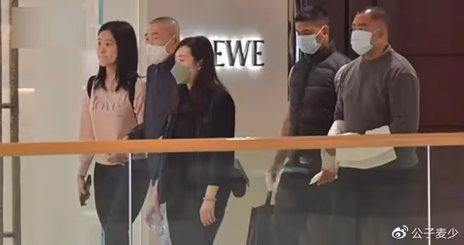 劉鑾雄與呂麗君關係破冰!曾透露財產有她一份,20歲劉秀盈重獲父愛