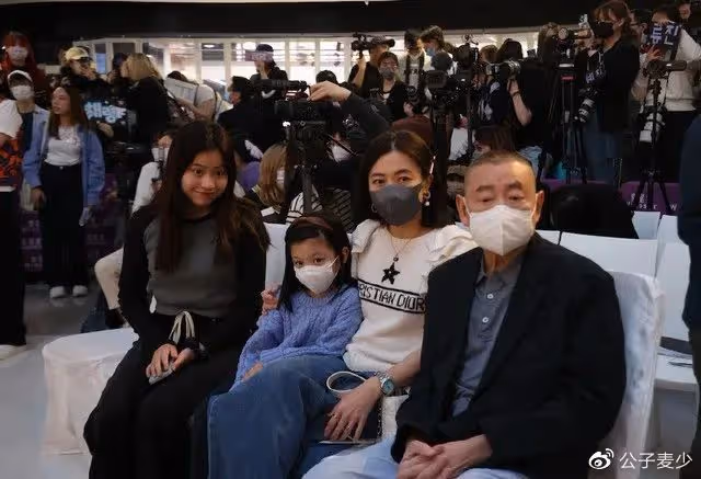 劉鑾雄與呂麗君關係破冰！曾透露財產有她一份，20歲劉秀盈重獲父愛