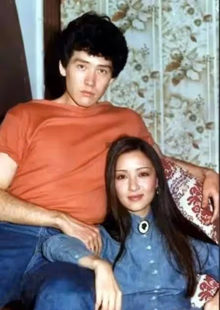 七位男星帥氣多金卻至今未娶，愛情複雜感情成謎，最大的已70歲