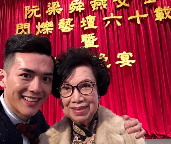 TVB「星三代」獲點名稱讚好演員！奶奶和爸爸都是知名藝人！卻選擇由低做起！