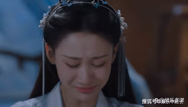 《星落凝成糖》天后斬殺天帝，清衡繼承帝位，夜曇與玄商成婚懷上雙生子