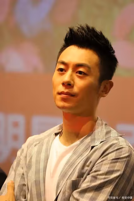 痞帥的代表朱亞文