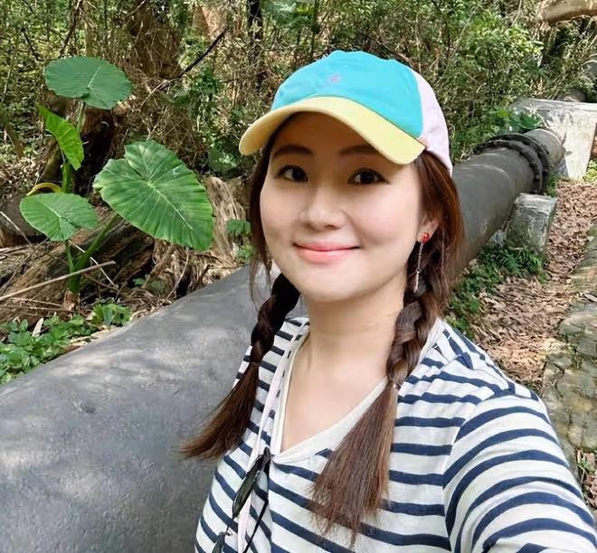 Selina講述懷孕過程:拿著驗孕棒感動哭了,被男友緊緊擁抱在懷裡