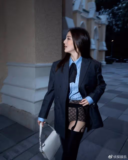 吳千語曬西裝熱褲另類穿搭引熱議,網友吐槽不倫不類像底褲外穿