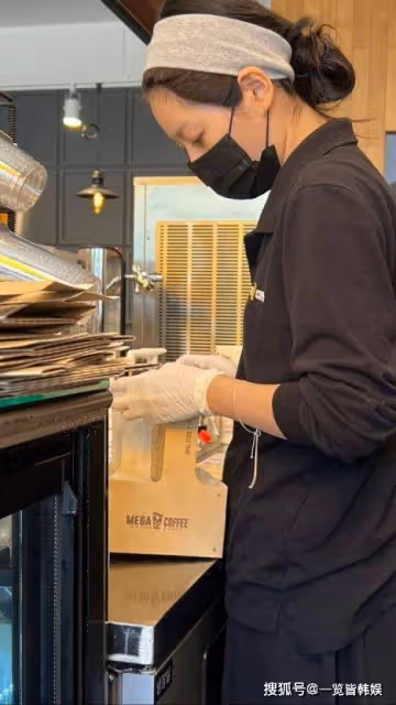 金賽綸兼職還債被打假 為博同情謊話連篇 23歲一手好牌打得稀爛