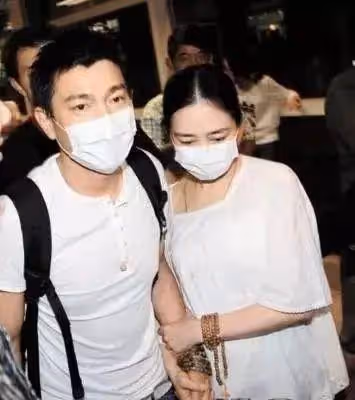 「天王女」劉向蕙:出生身價就上億,被爸爸劉德華寵成掌上明珠
