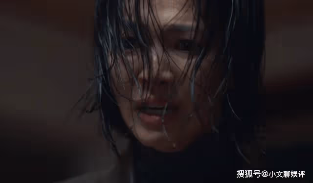 《黑暗榮耀2》文媽為何要跟親女兒過不去？跟文東恩的身世有關