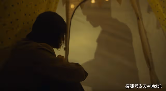 《黑暗榮耀2》面對未來岳母的騷擾，朱汝正的做法，暴露教養了